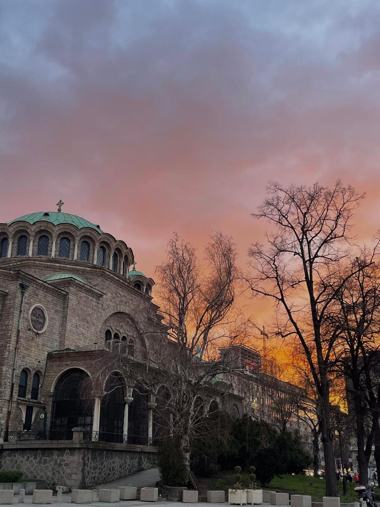 Отель Sofia Balkan Palace Экстерьер фото